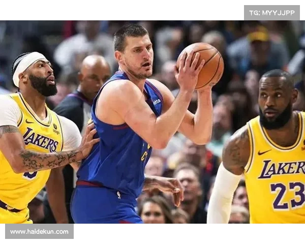 《联盟霸榜!历史最强!NBA五巨头豪阵横空出世,其他球队如何 《联盟霸榜!历史最强!NBA五巨头豪阵横空出世,其他球队如何